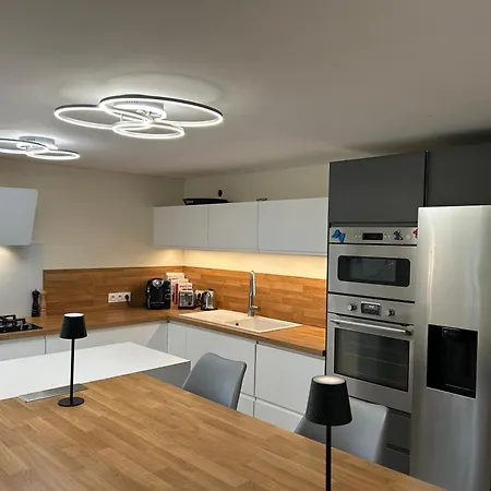 Maison Spacieuse Entre Lacs Et Montagnes * Les Mollettes